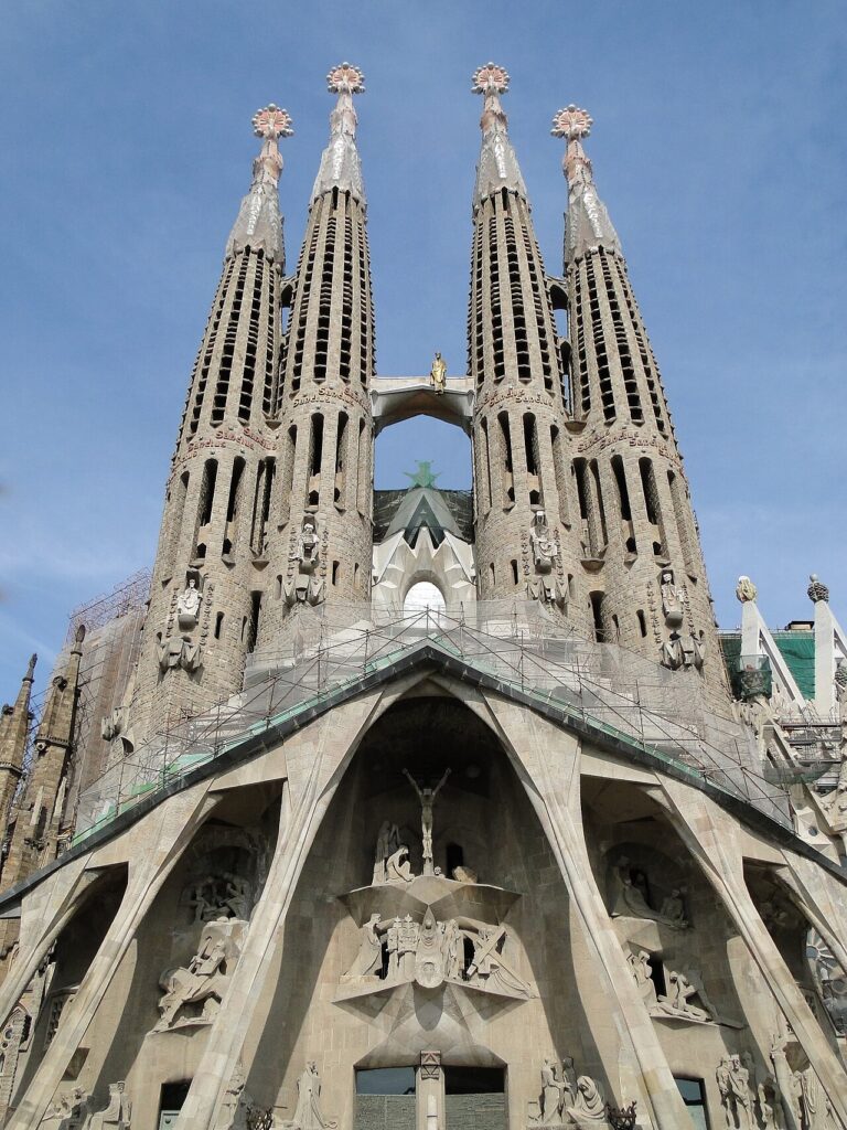 Sagrada Familia 03.jpg